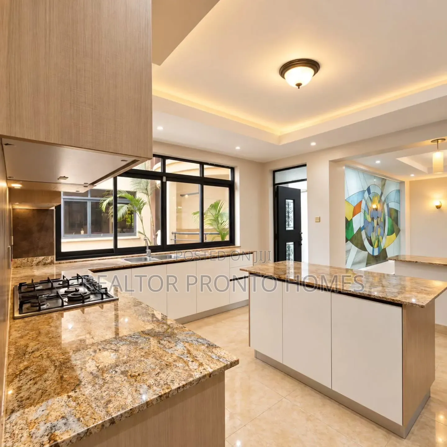 4bdrm Duplex in Riverside Drive for rent