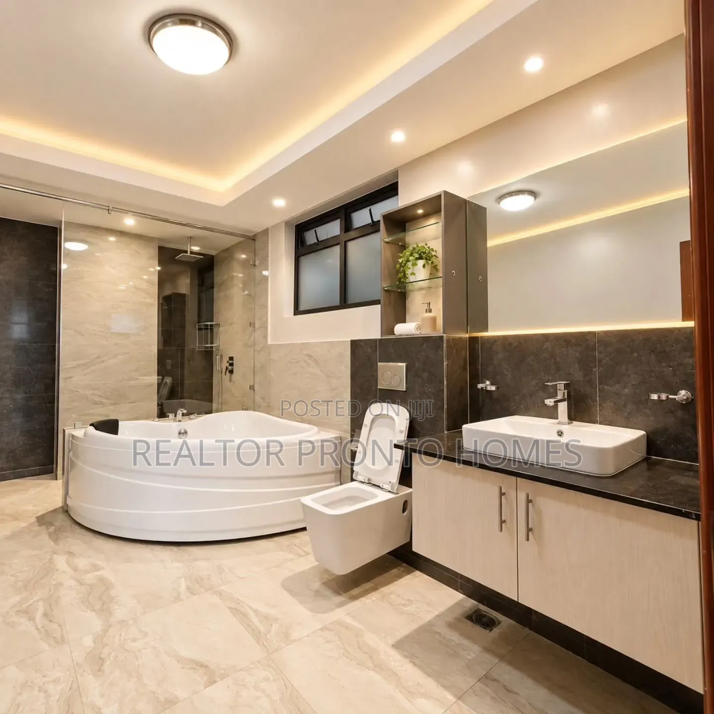 4bdrm Duplex in Riverside Drive for rent
