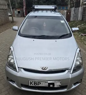 Toyota Wish 2005 Silver