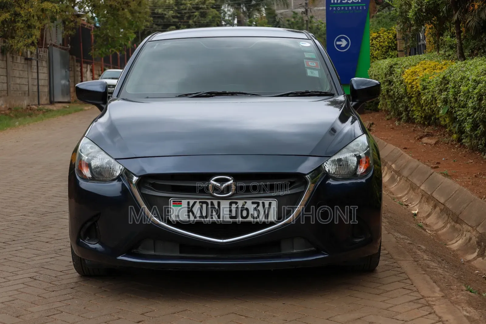 Mazda Demio 2016 Blue