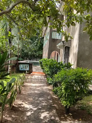 Furnished 1bdrm Apartment in Villa Vanessa, Barani for rent