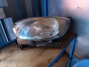 Ek Space Non-Xenon Headlight
