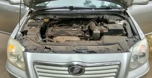 Toyota Avensis 2005 Silver