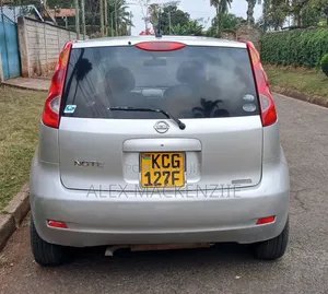 Nissan Note 2010 Silver