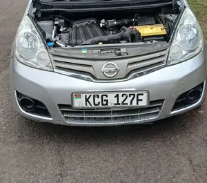Nissan Note 2010 Silver