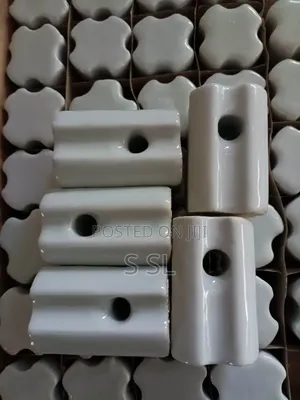 Porcelain Strainer Insulator Kenya | Electric Fence Insulators