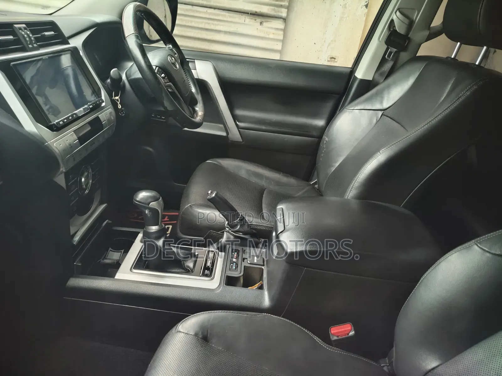 Toyota Land Cruiser Prado 2.8 2018 White