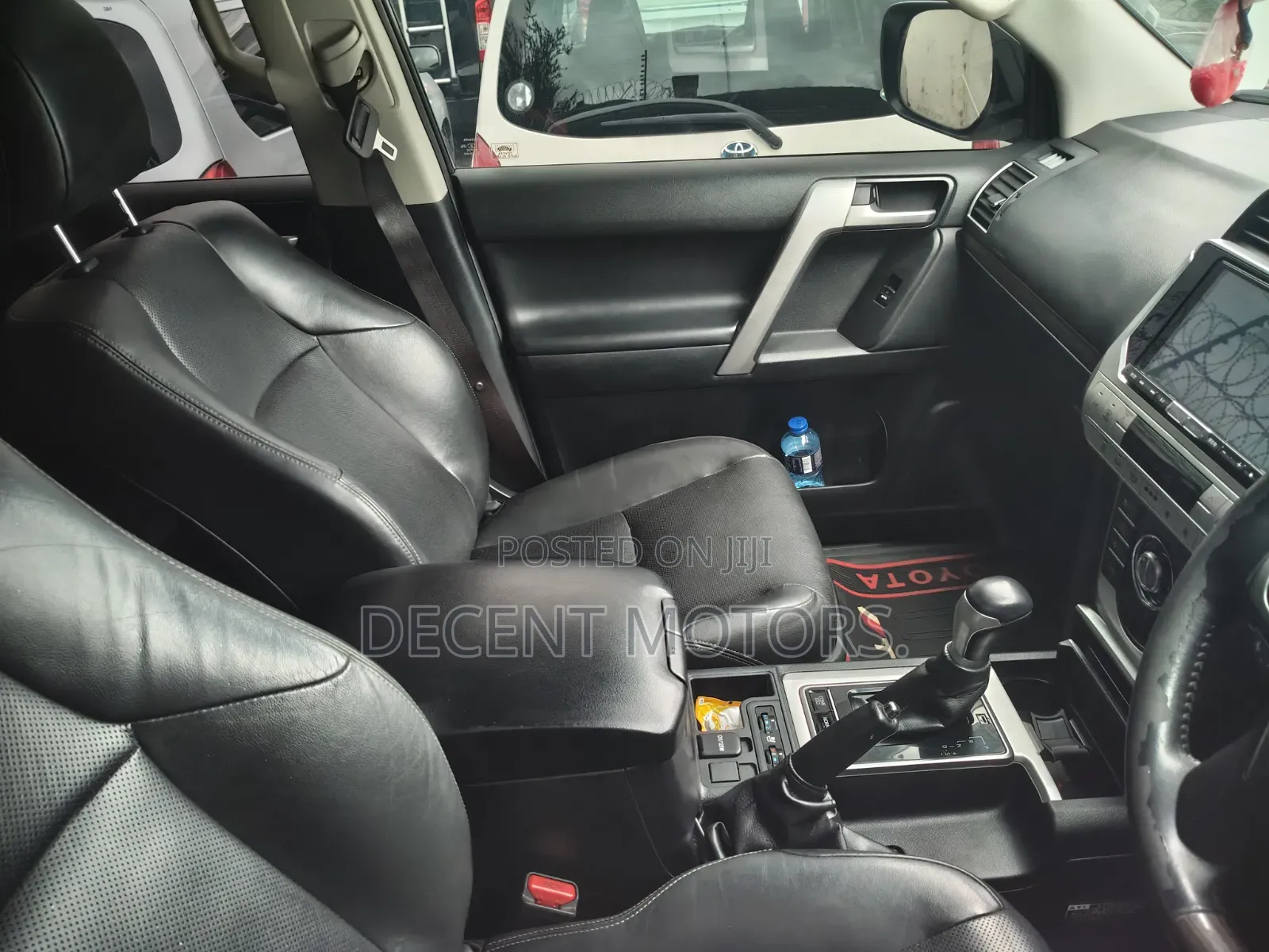 Toyota Land Cruiser Prado 2.8 2018 White