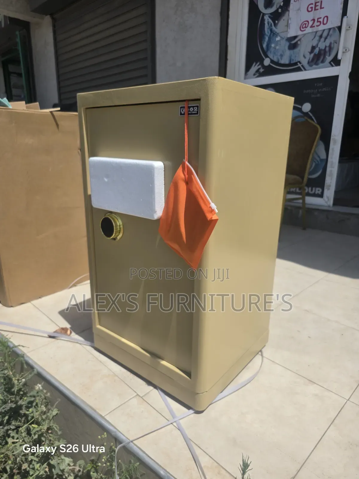 SIMPLE Toyouse Safe Box