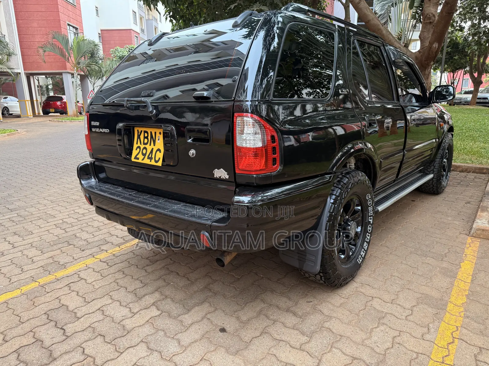 Isuzu Rodeo 3.5 L S 4WD 2004 Black