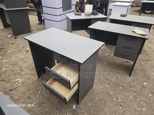 90*75*50mm Modern Office Desk