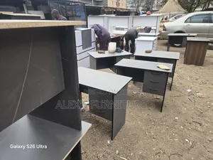 90*75*50mm Modern Office Desk