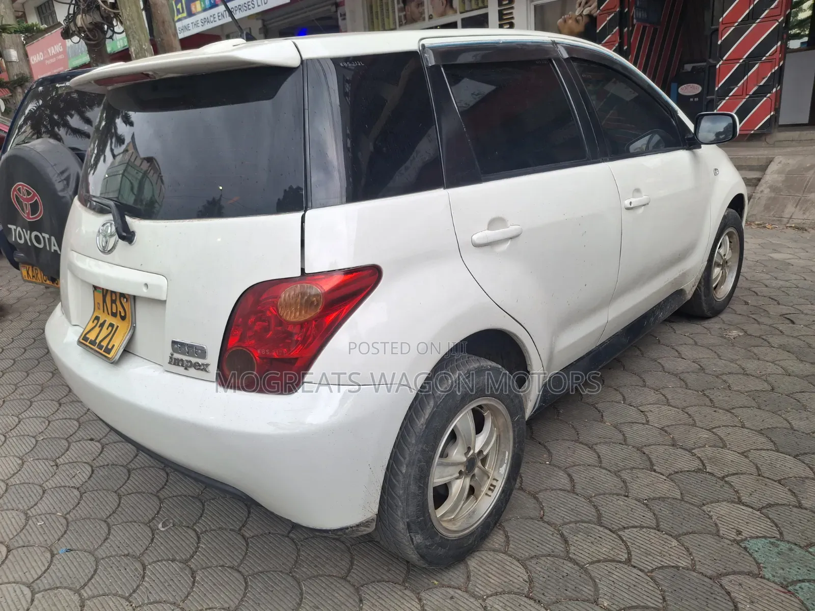 Toyota IST 2005 White