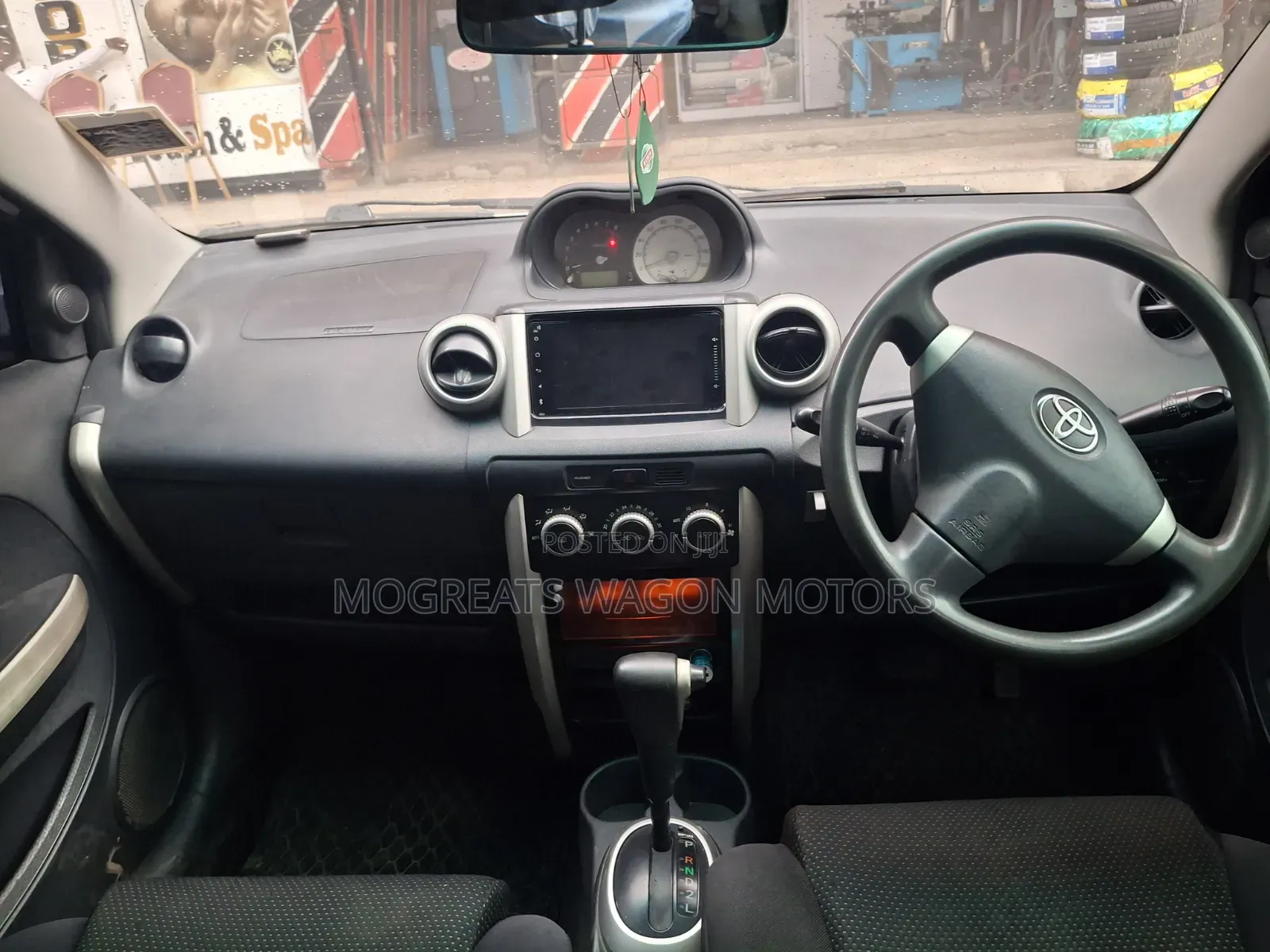 Toyota IST 2005 White