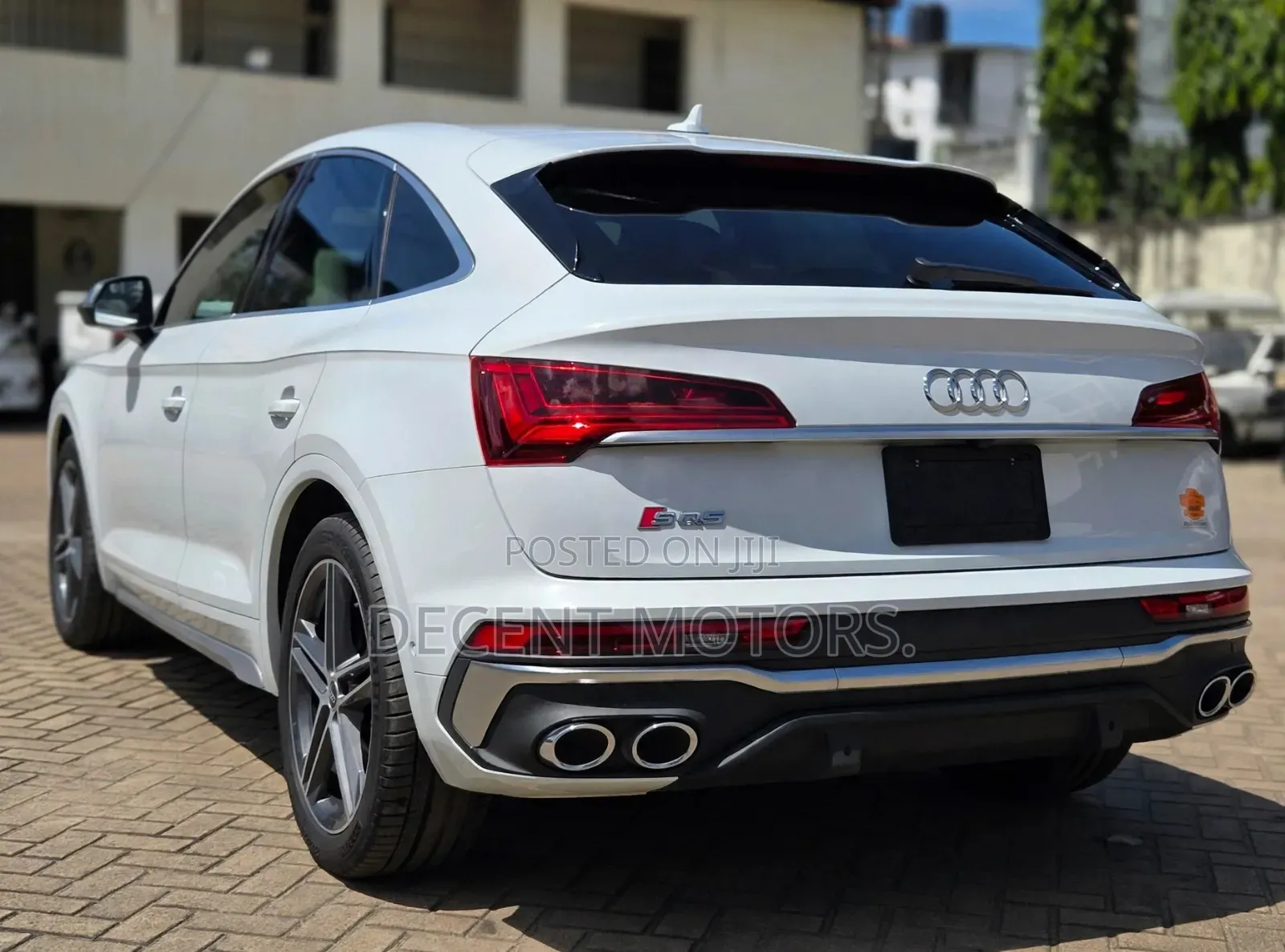 Audi SQ5 2022 White