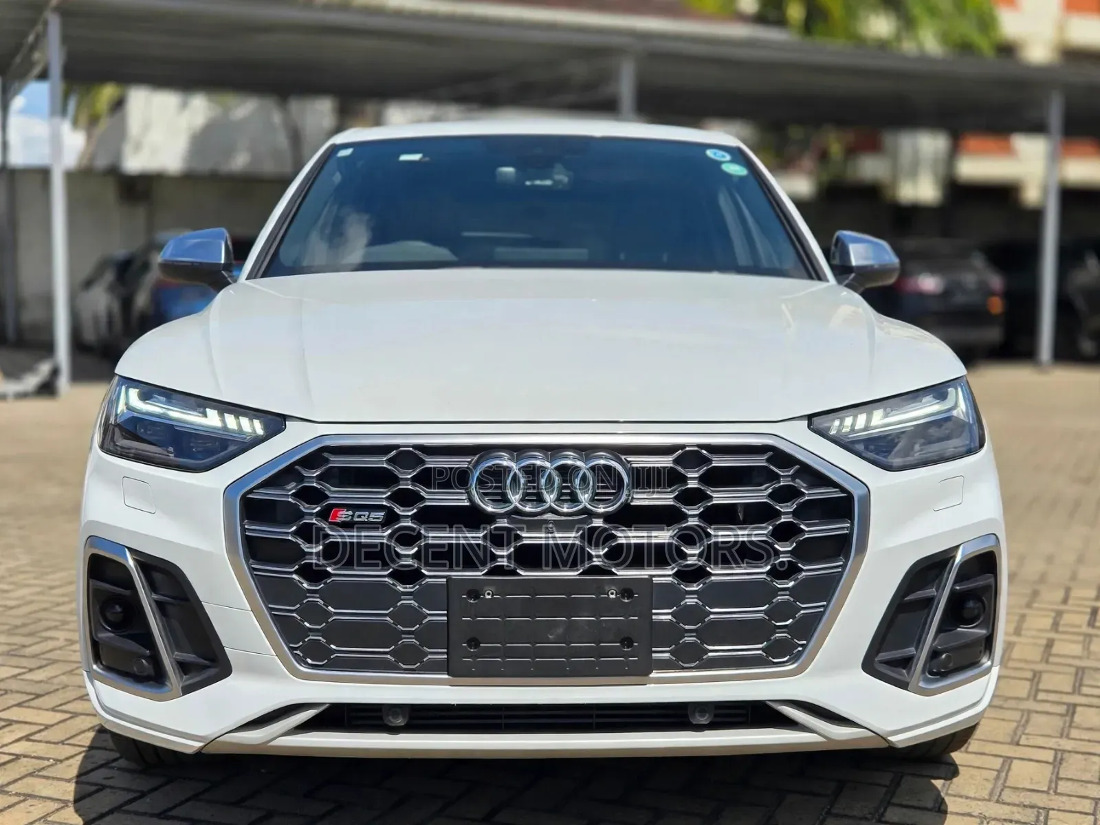 Audi SQ5 2022 White