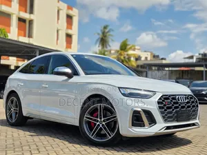 Audi SQ5 2022 White