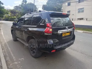 Toyota Land Cruiser Prado 2.7 i 2010 Black