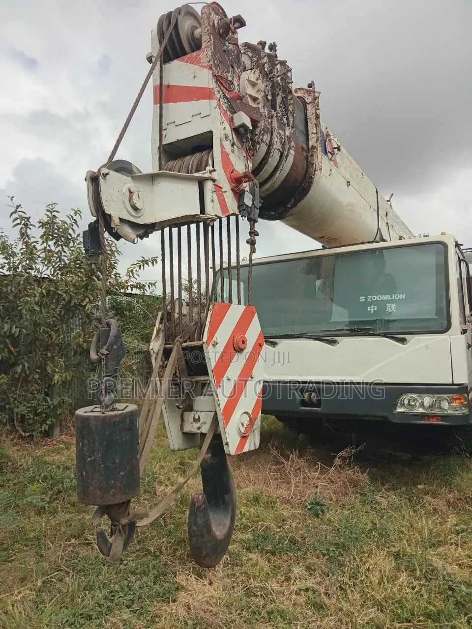 Heavy Duty Crane