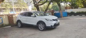 Nissan Qashqai 2014 White
