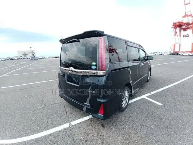 Toyota Noah 2019 Black