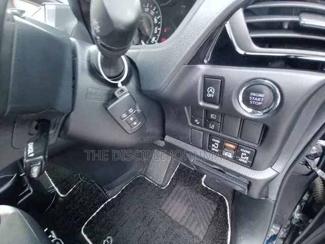 Toyota Noah 2019 Black