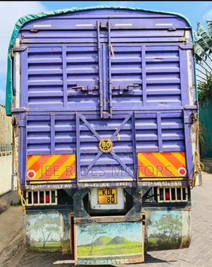 Isuzu FRR SLAY Queen 2023 Model