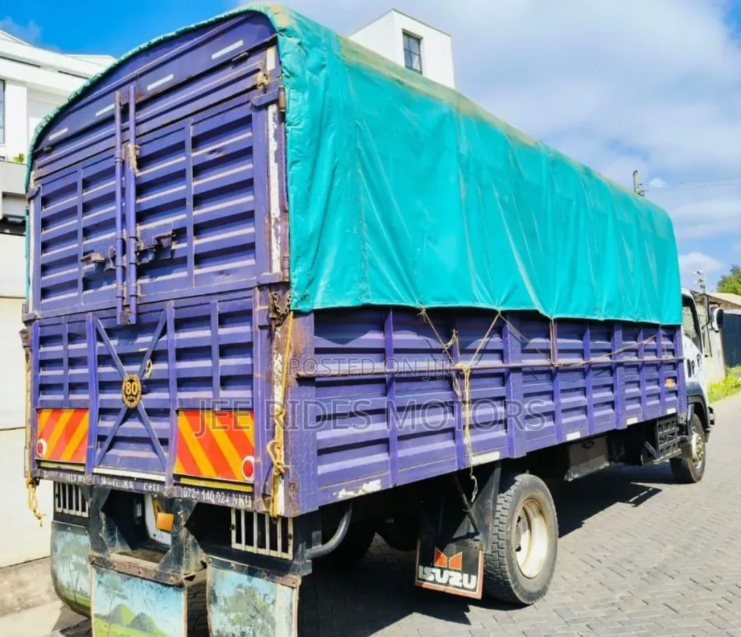 Isuzu FRR SLAY Queen 2023 Model