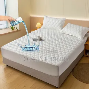 Single Piece White Fitted Quilted Waterproof Mattress Protectors