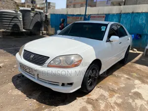 Toyota Mark II 2002 White