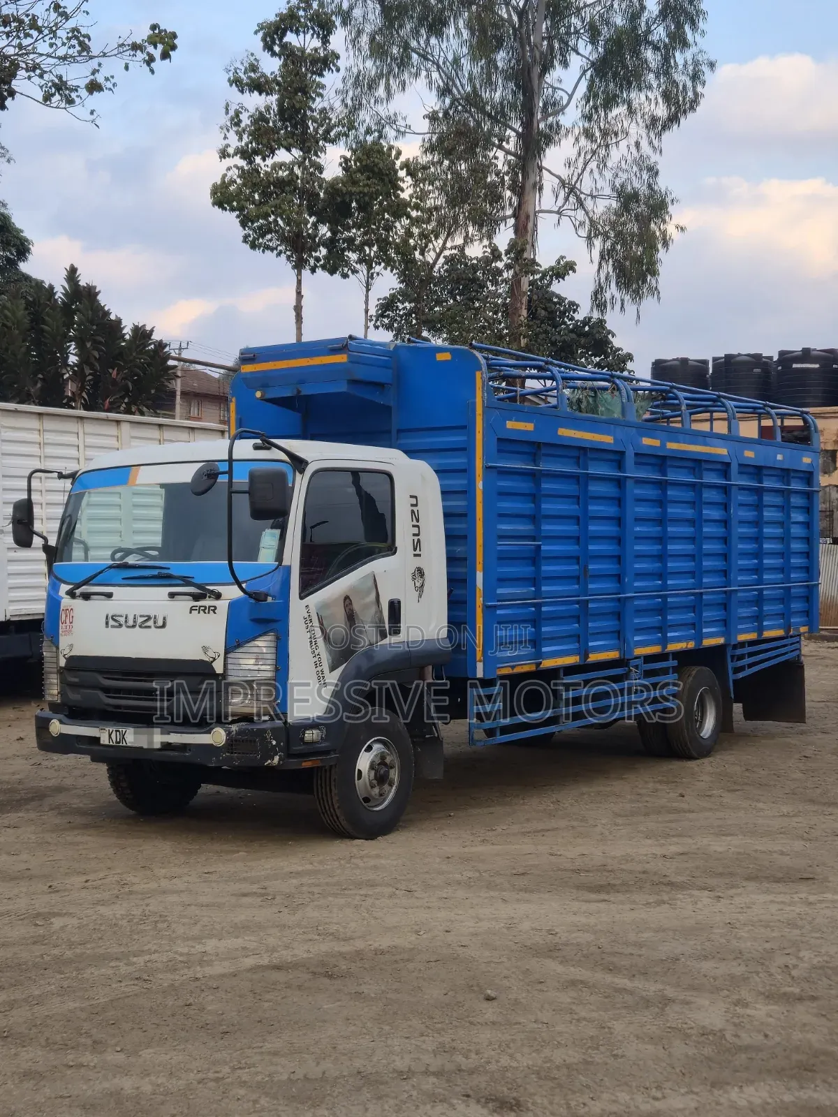 Isuzu FRR90
