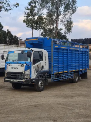 Isuzu FRR90