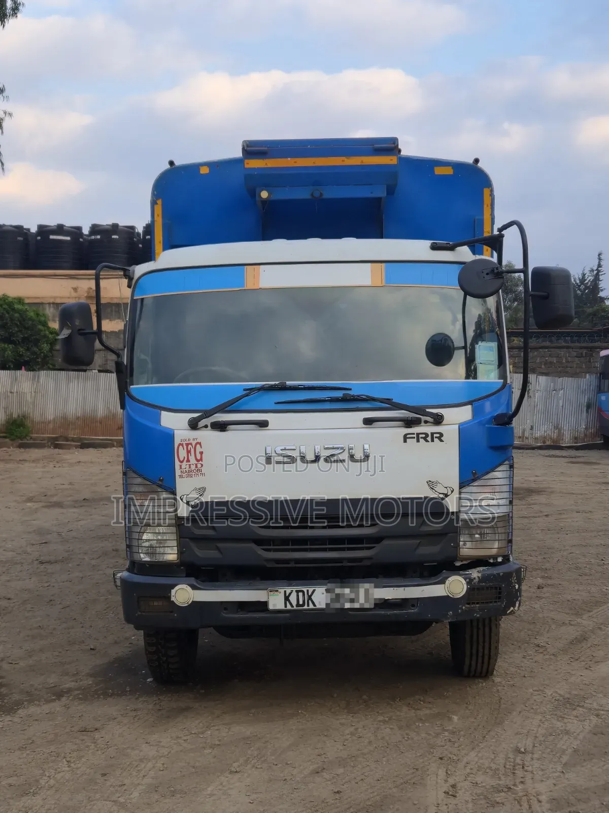 Isuzu FRR90