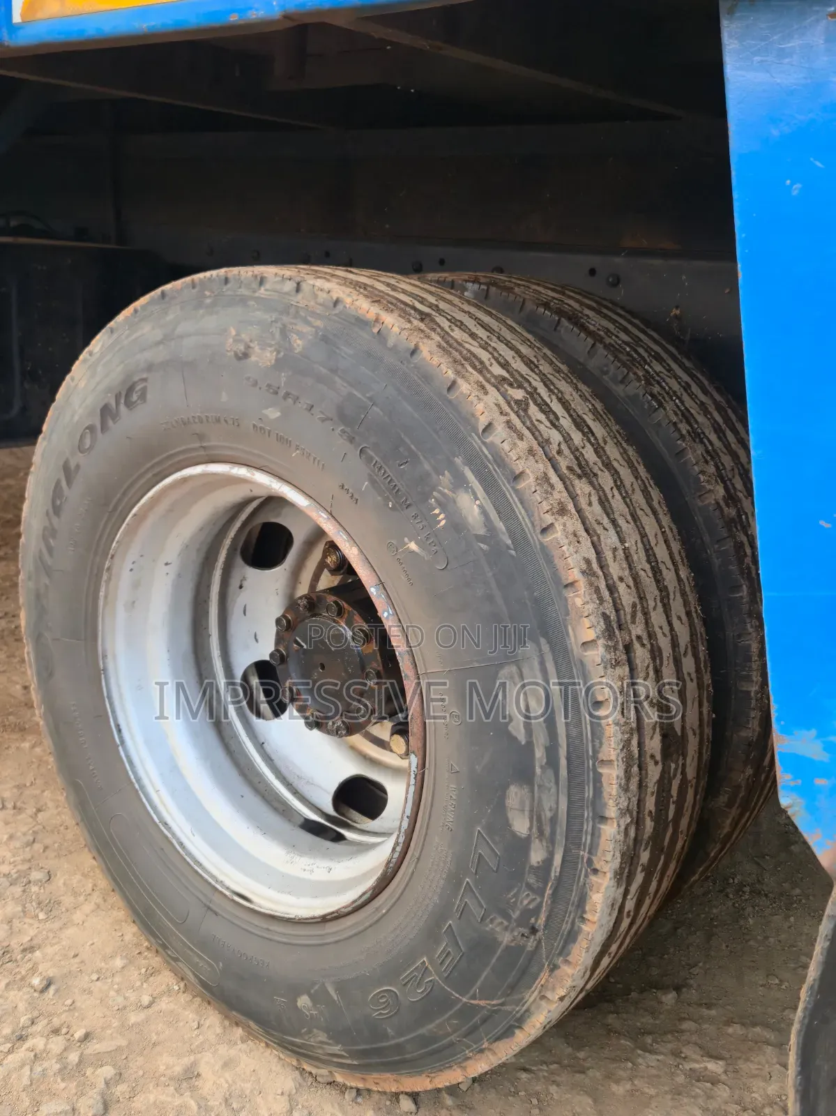 Isuzu FRR90