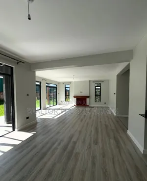 4bdrm Villa in Kiambu Road, Runda for sale