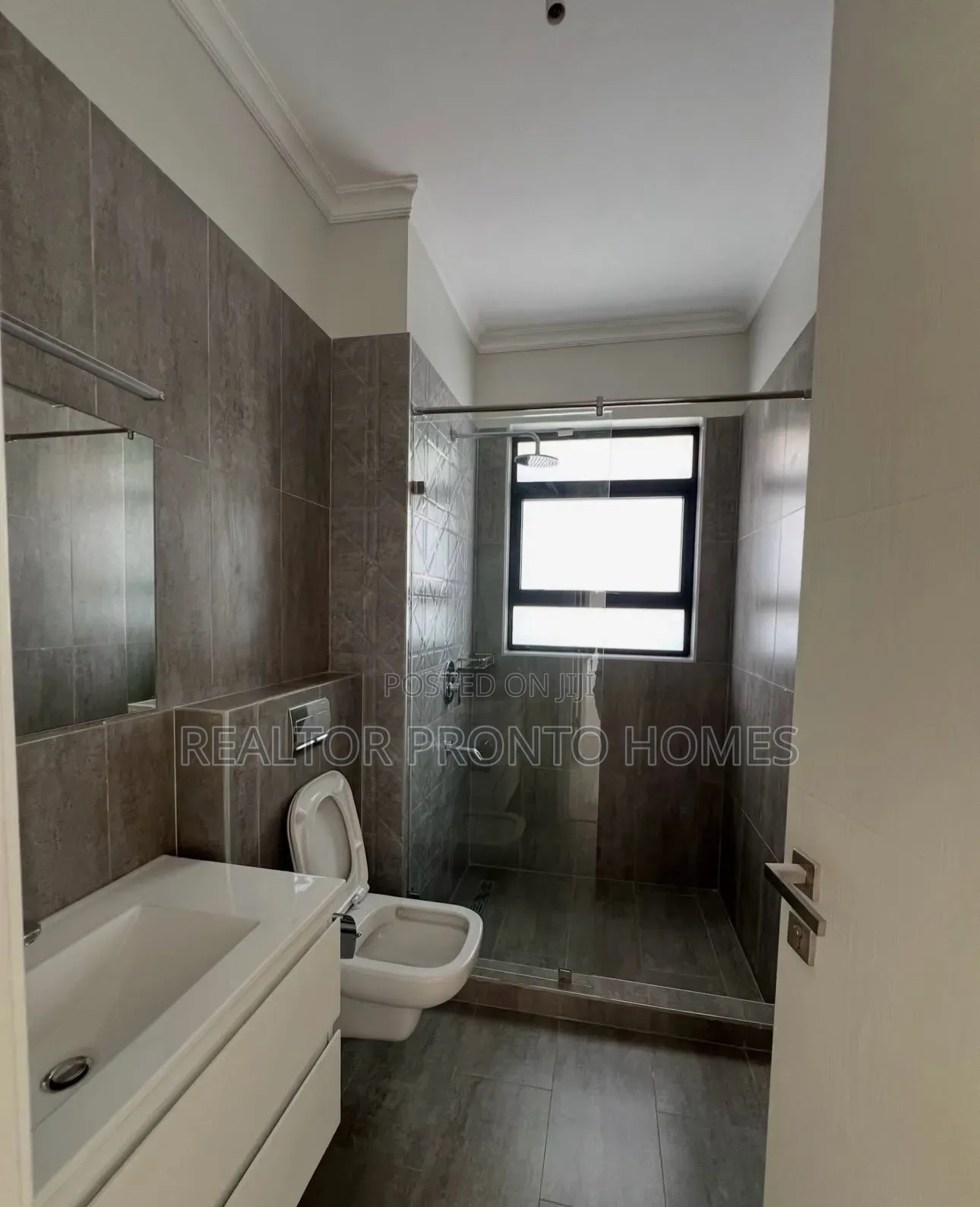 4bdrm Villa in Kiambu Road, Runda for sale