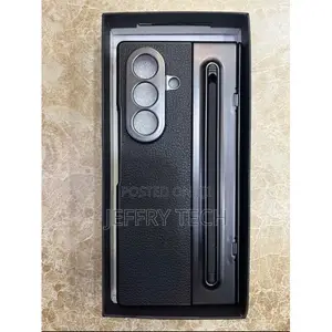 Samsung Galaxy Fold 8 Ultra Phone Case Pouch – Premium Artificial Le