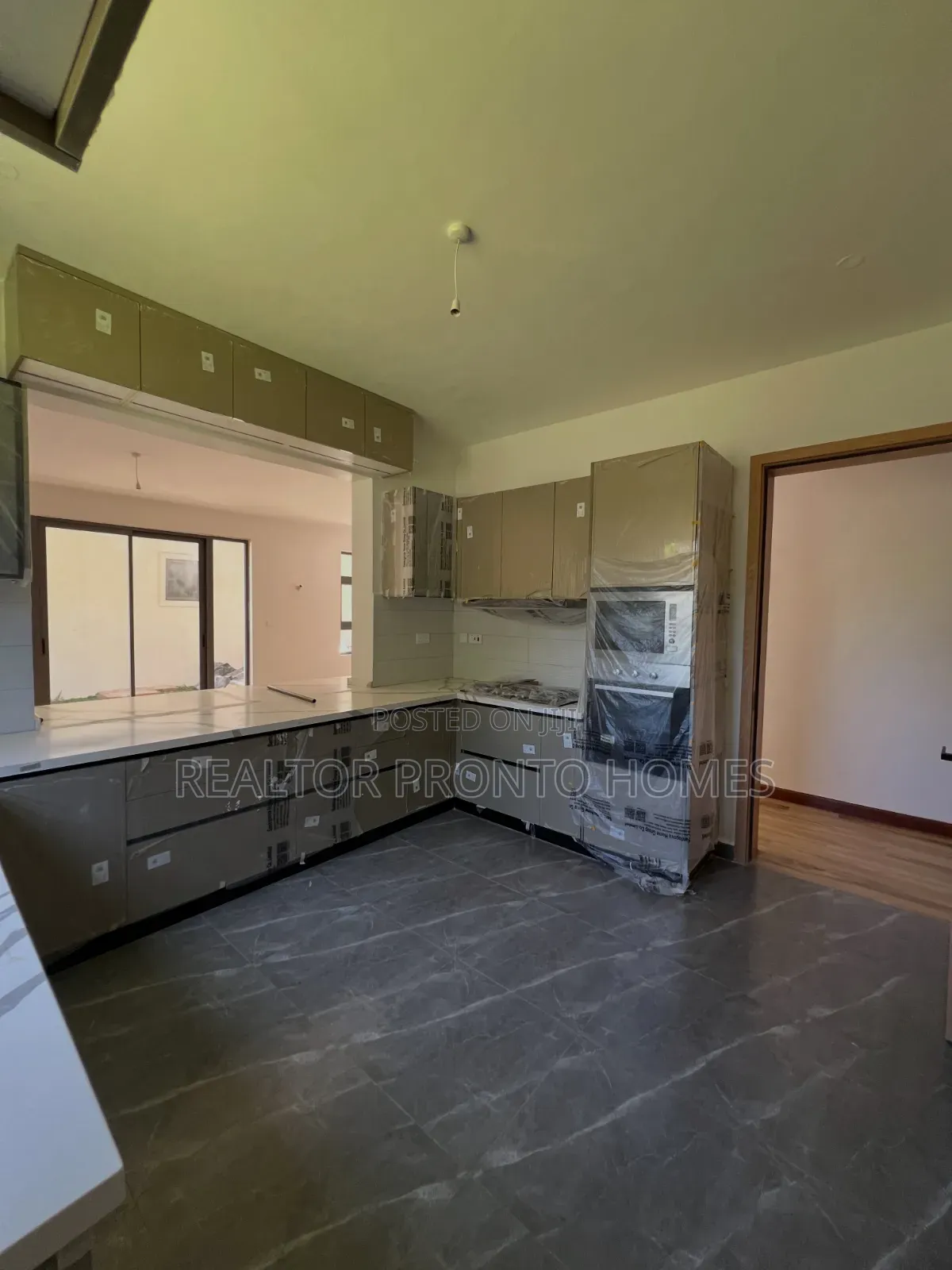6bdrm Villa in Lavington, Muthangari for sale