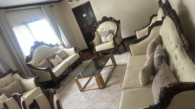 Spacious Sofa Set - thumbnail 3
