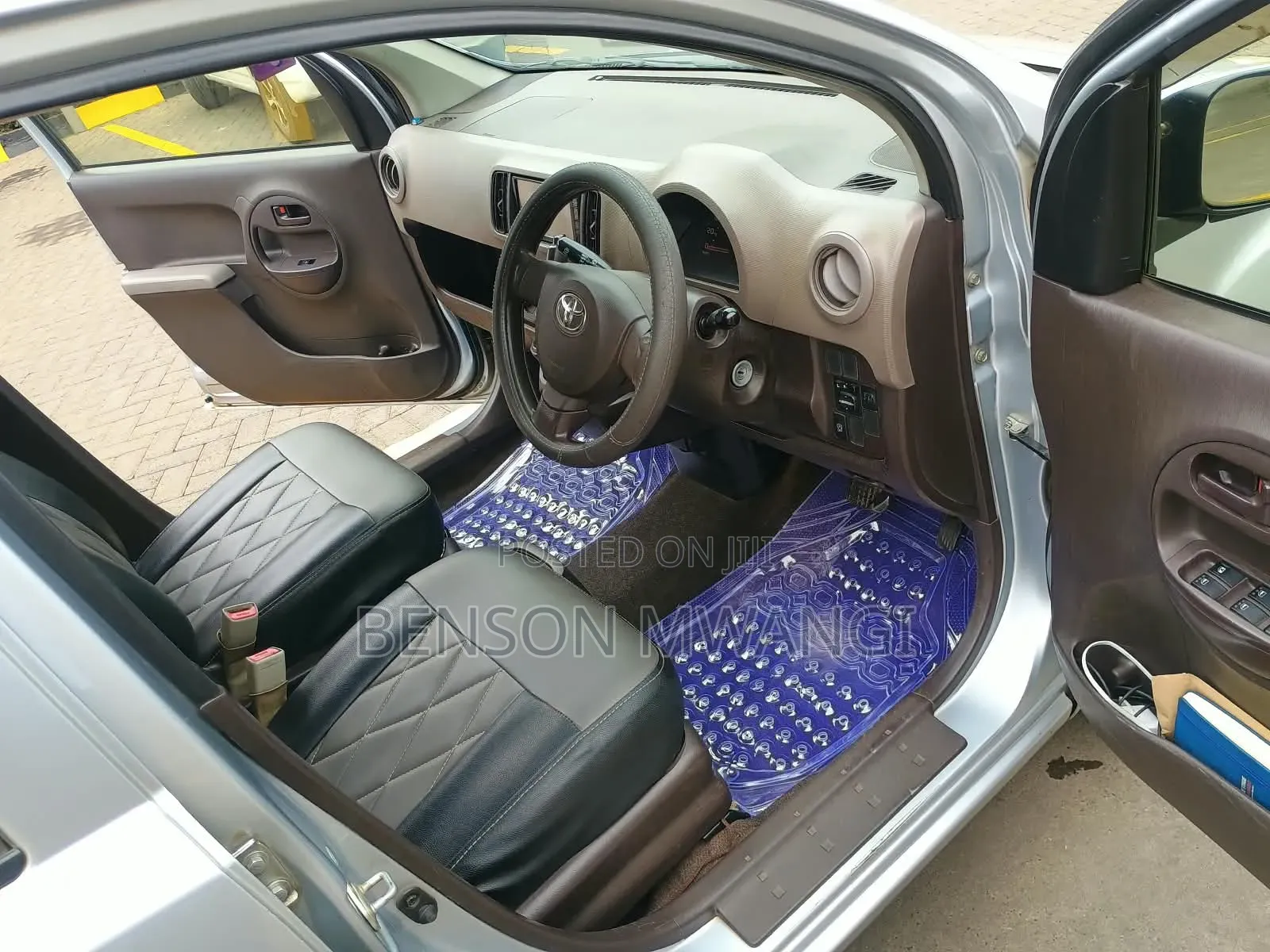 Toyota Passo 2015 Silver