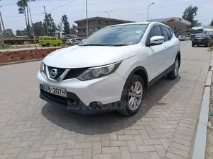 Nissan Qashqai 2014 White