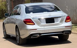 Mercedes-Benz E200 2019 Silver