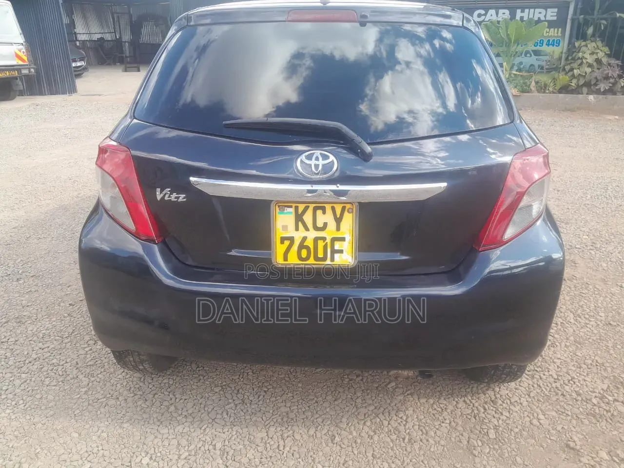 Toyota Vitz 2013 Black
