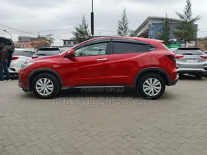 Honda Vezel 2019 Red
