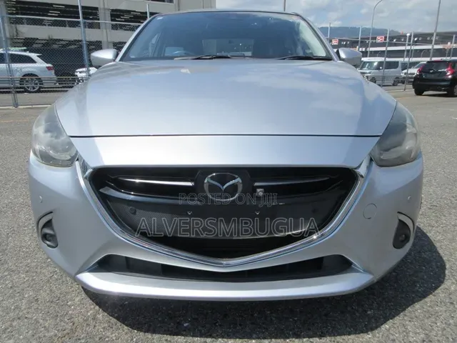 Mazda Demio 2019 Silver