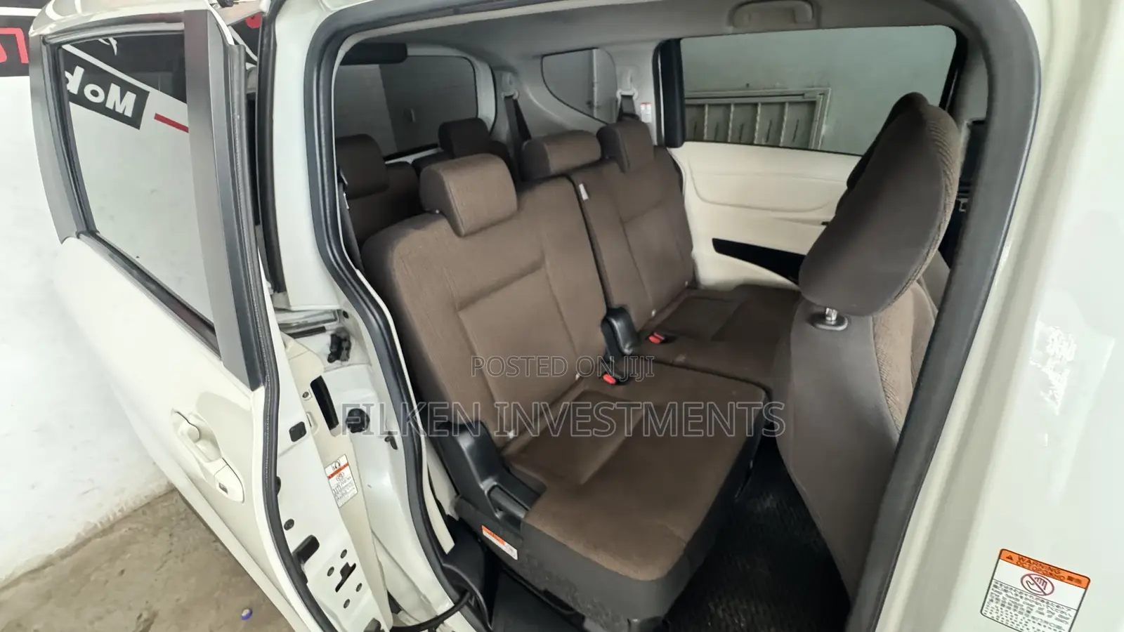 Toyota Sienta 1.5 Hybrid FWD 2018 White