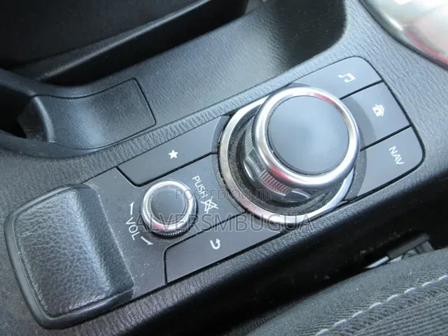 Mazda Demio 2019 Silver