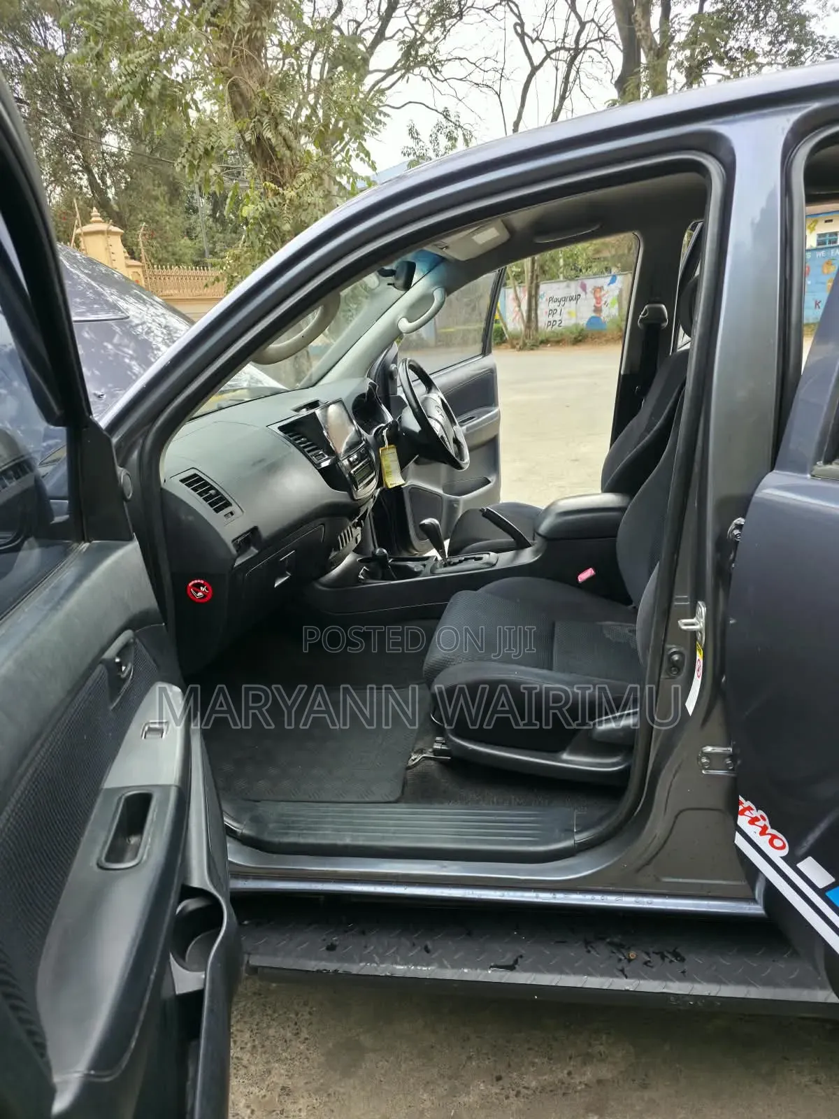 Toyota Hilux 3.0 D-4D 4x4 2014 Gray