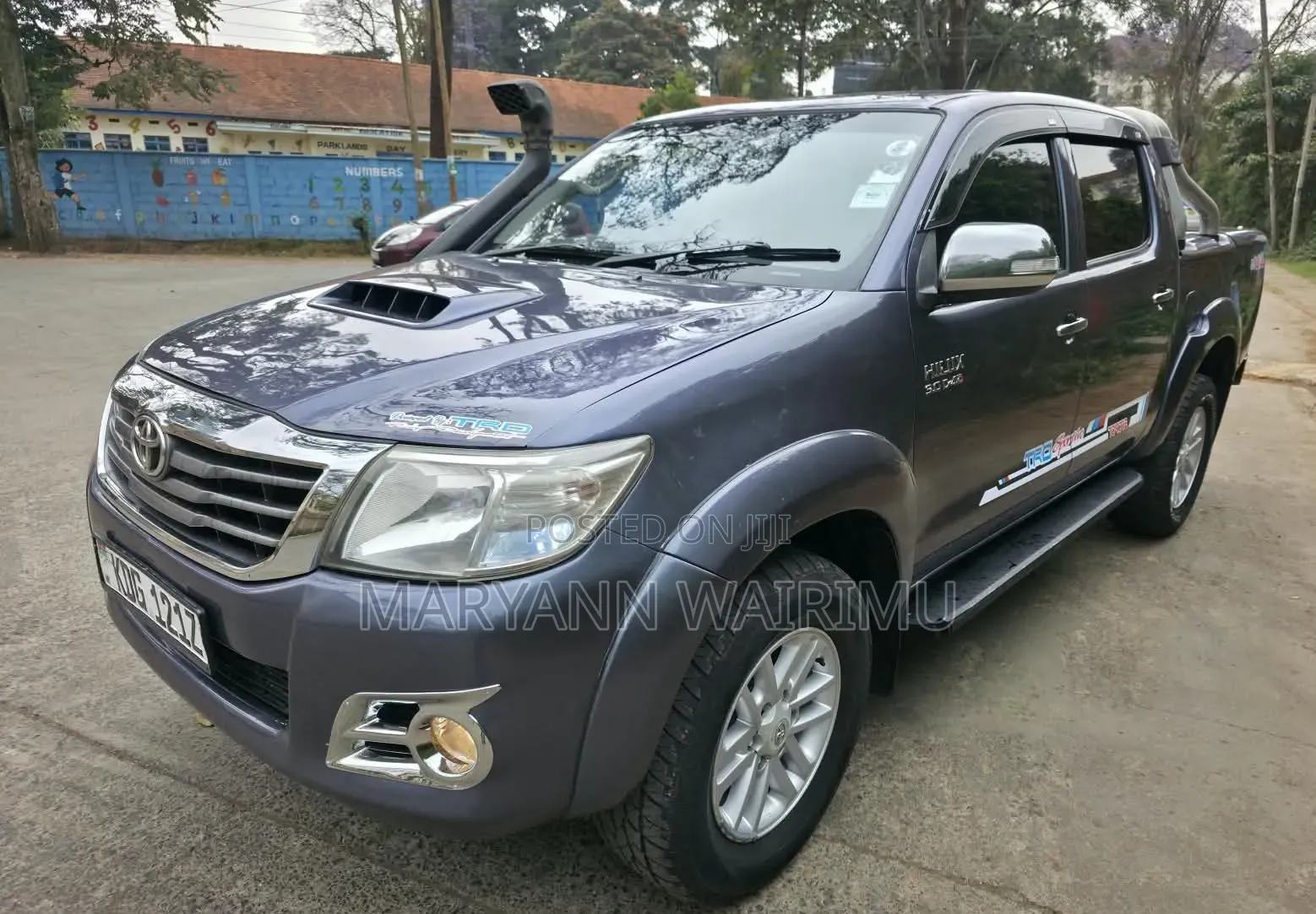 Toyota Hilux 3.0 D-4D 4x4 2014 Gray