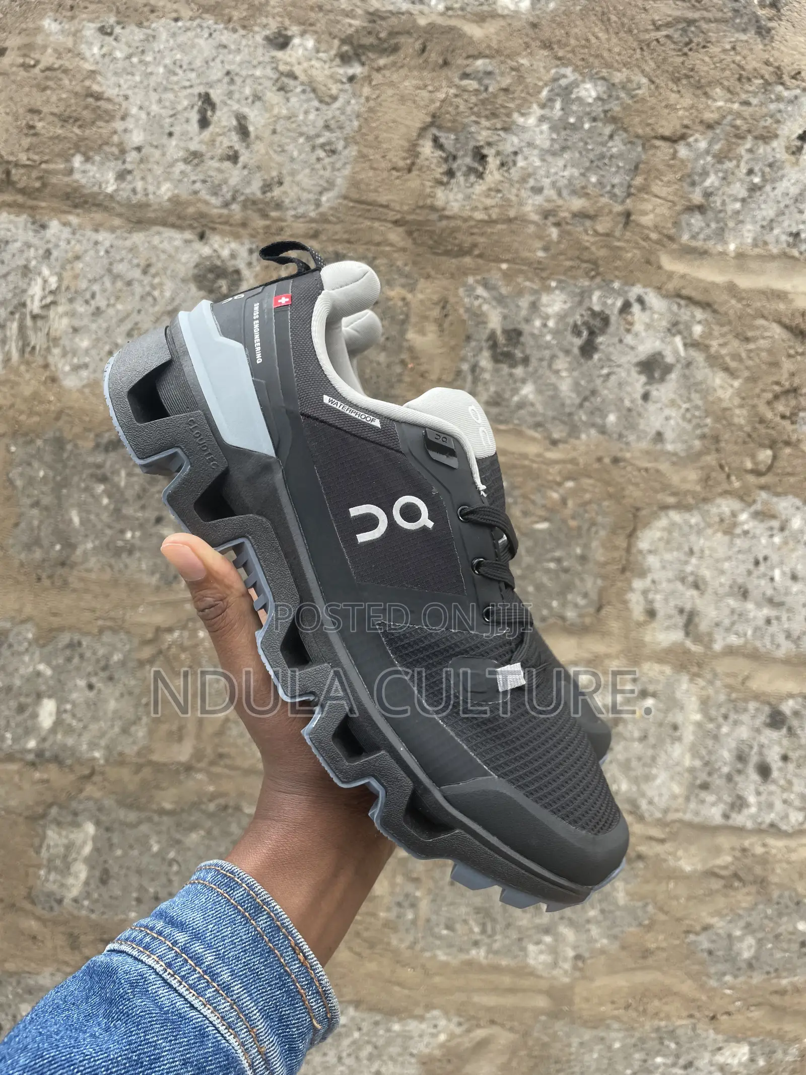 Qc on Cloud Shoe Swissmade